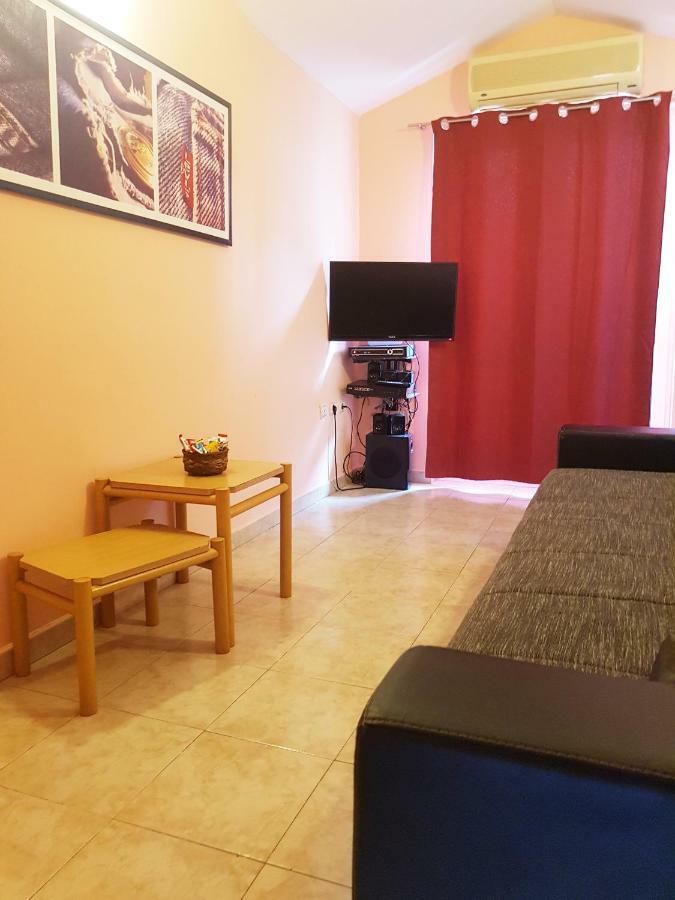 Apartment Danijela Budva Buitenkant foto