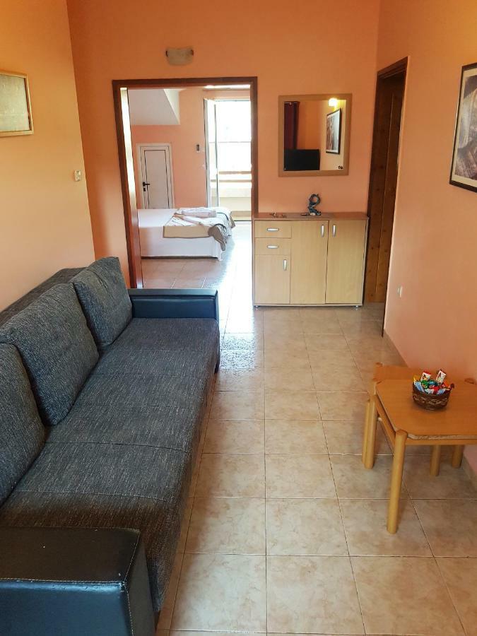 Apartment Danijela Budva Buitenkant foto